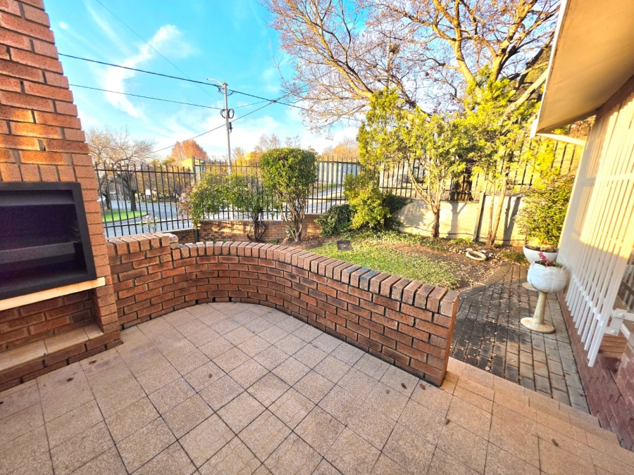 3 Bedroom Property for Sale in Eureka Free State